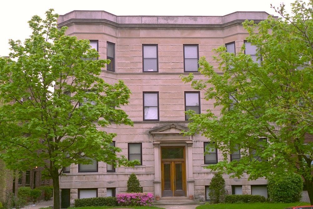 1443-45 W. Belle Plaine