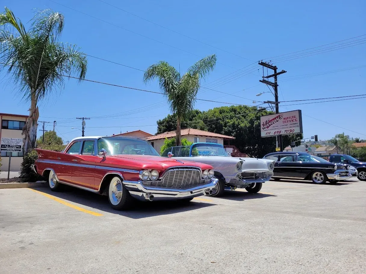 Cars in a parking lot | Ed Hanson's Muffler Service