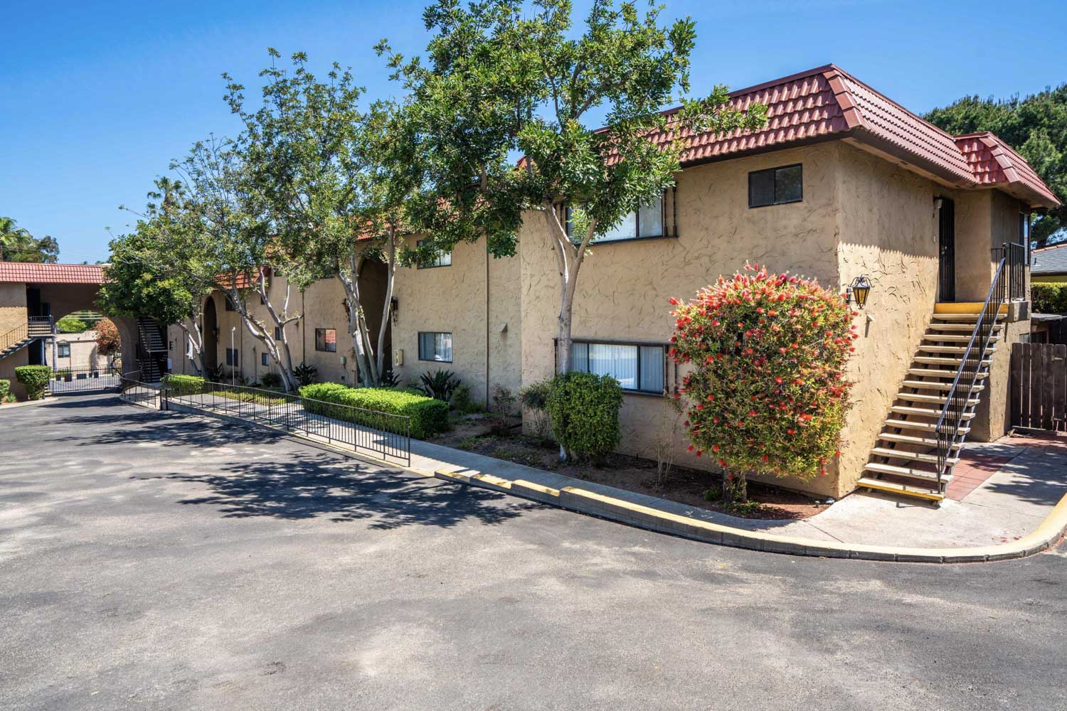 Exterior | Beatrice Snodgrass Terrace