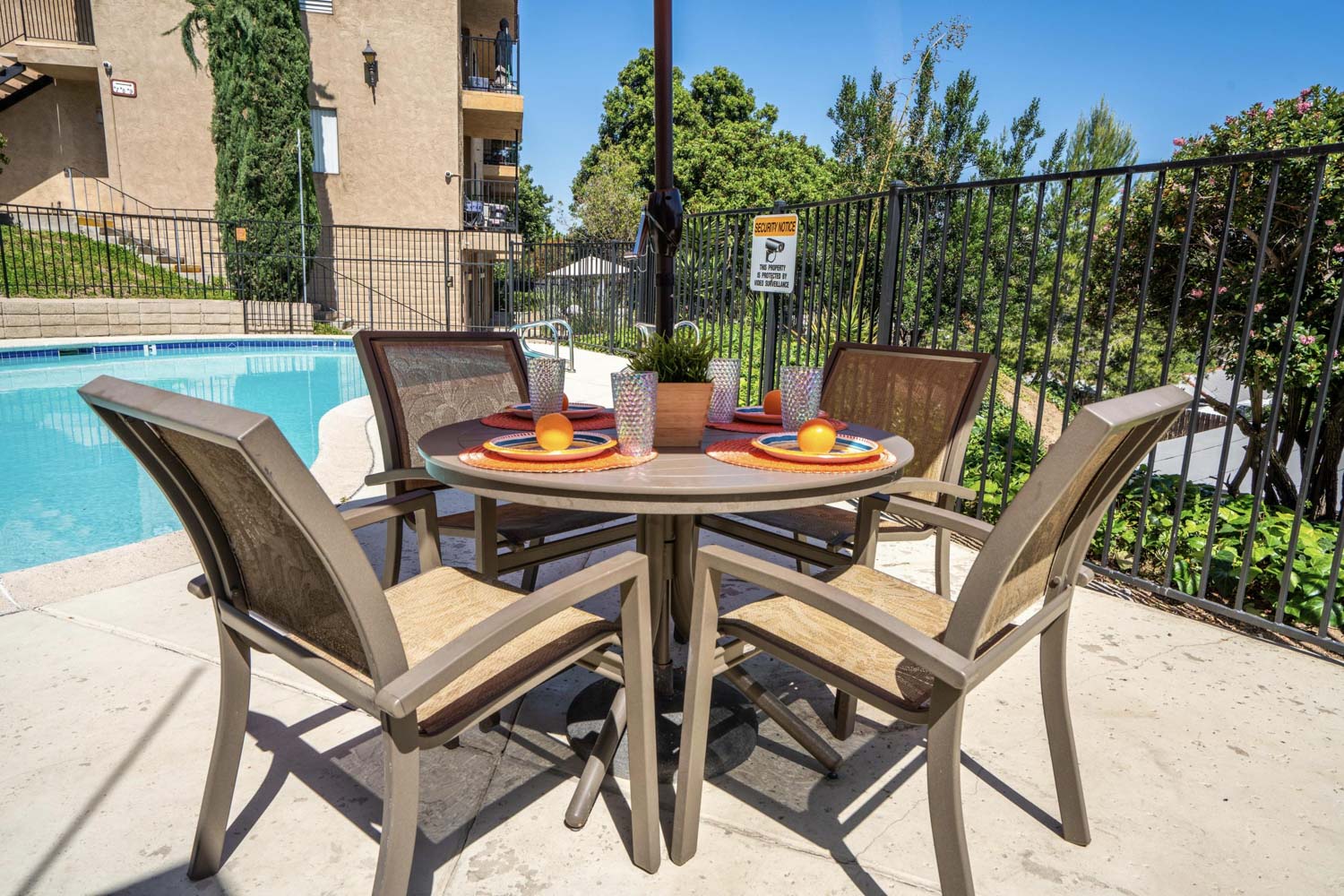 Pool Deck | Sierra Vista