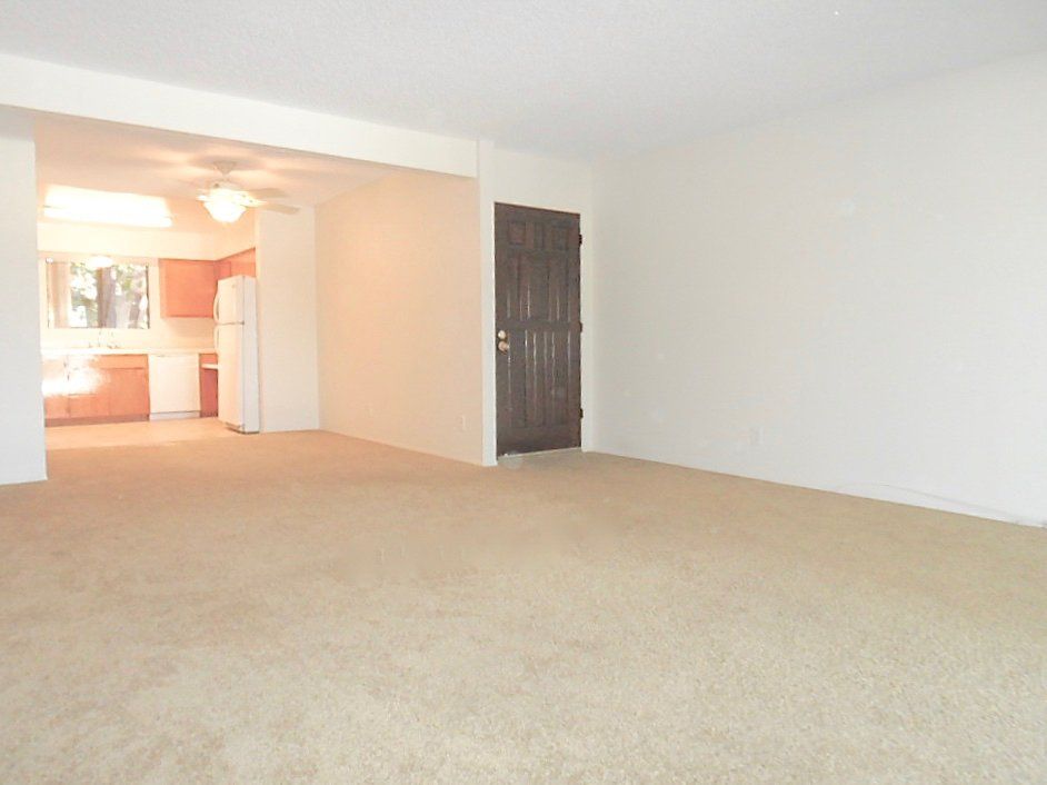 Living Area | Sierra Vista