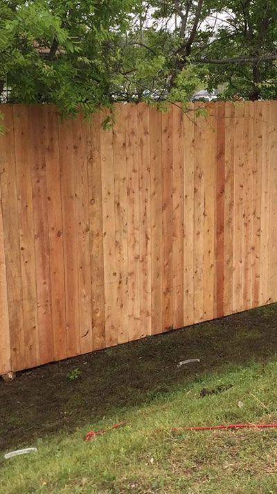 privacy wood fence builder