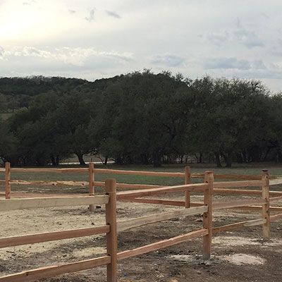 bandera custom ranch fence builder