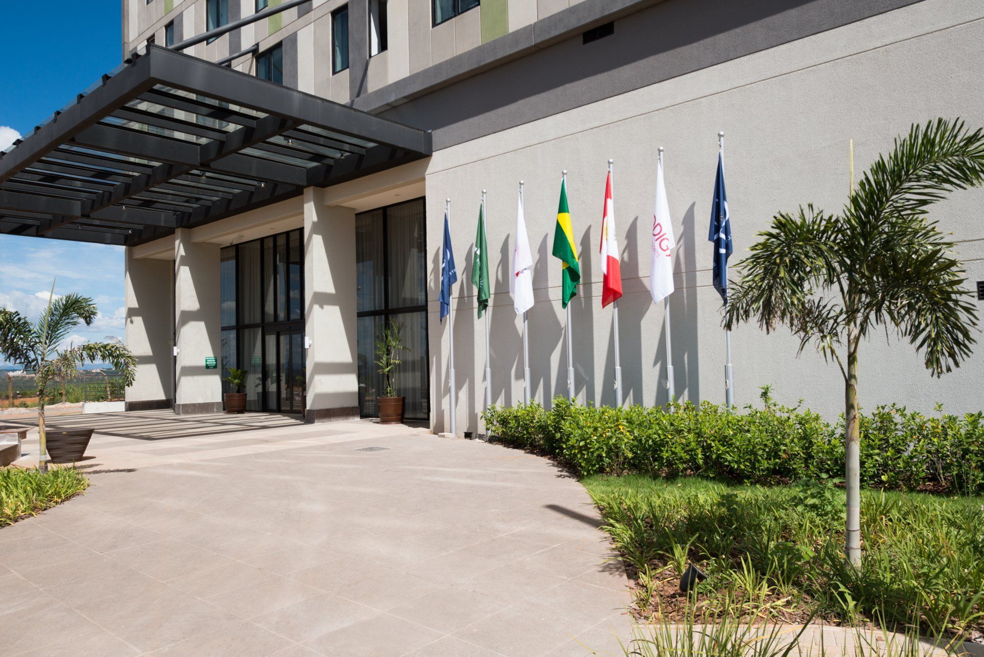 Linx Confins - Fachada, Galeria