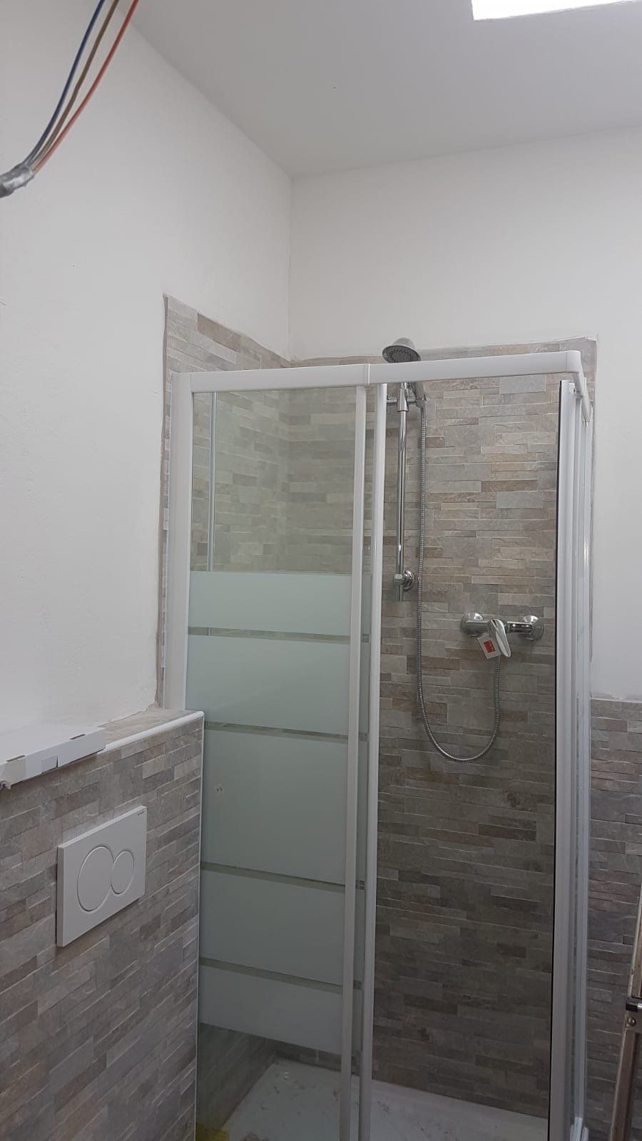 box bagno con pietre