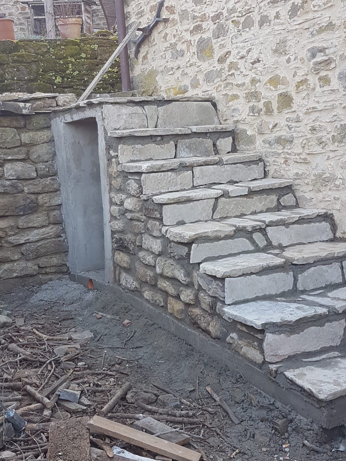 scale esterne in pietra