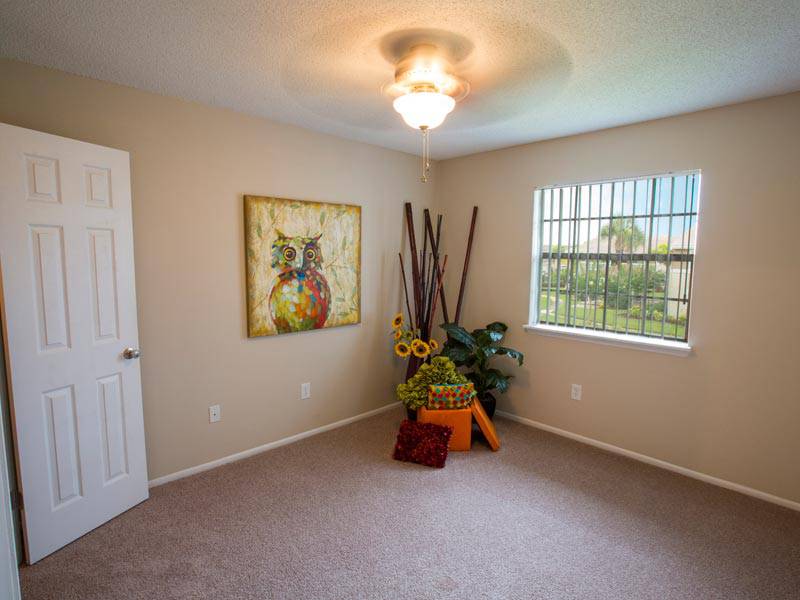 Cadence Crossing Living Room