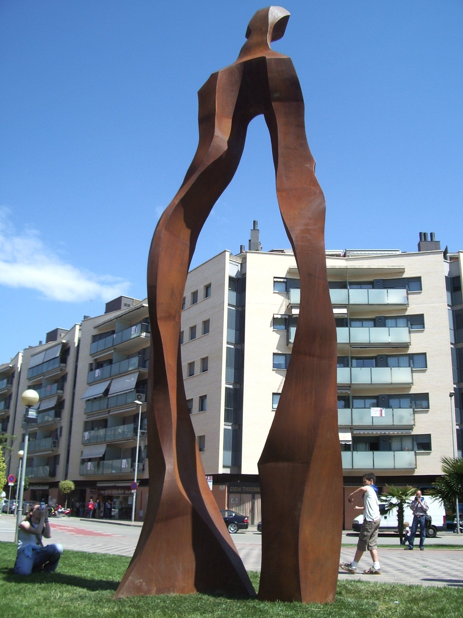 escultura pública gegant