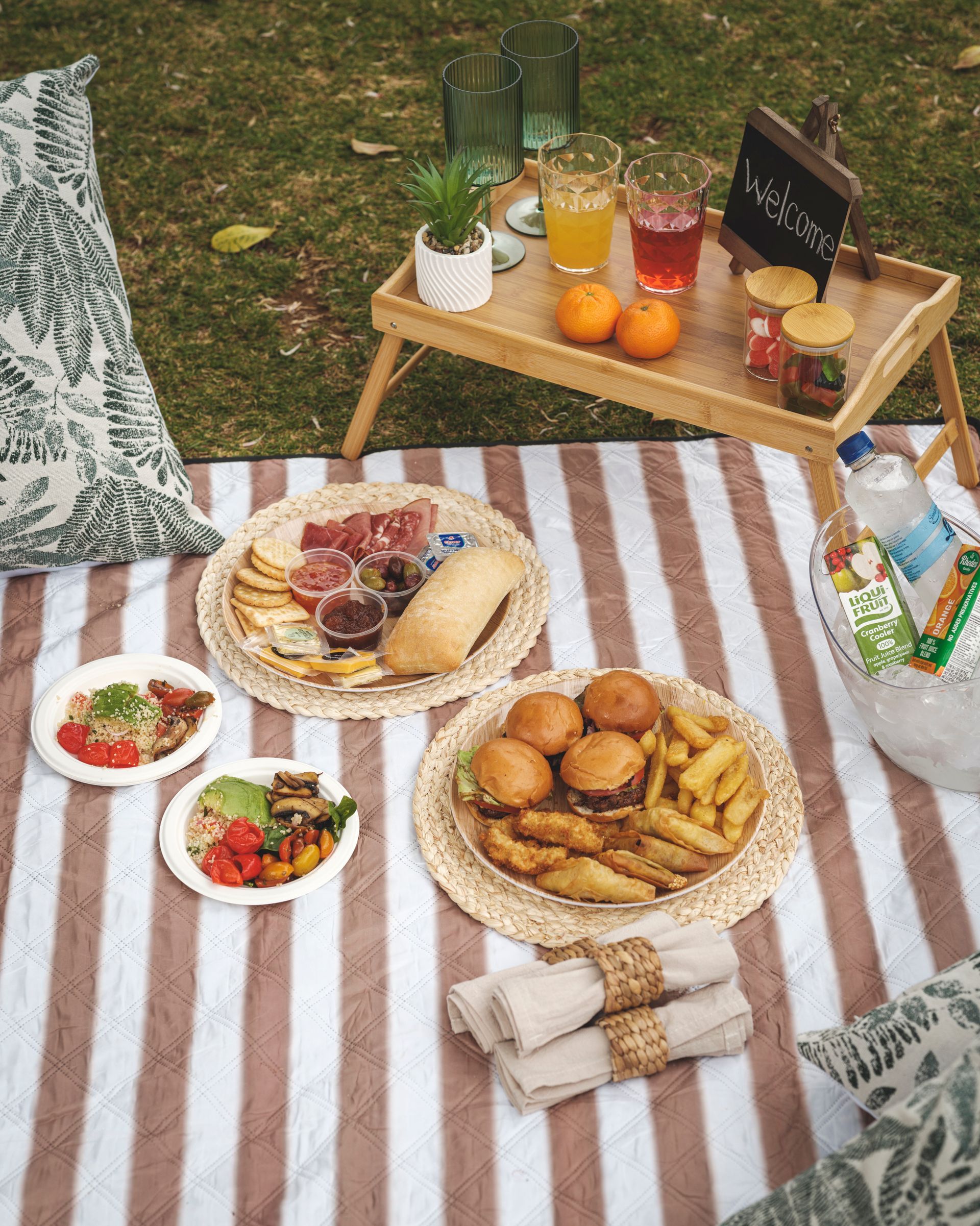 Kirstenbosch Gardens lawns for picnic