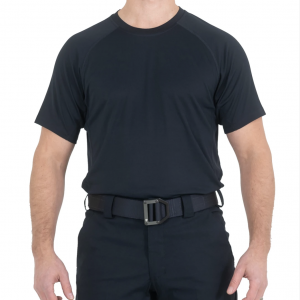 A man wearing a black t-shirt and black pants