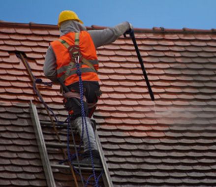 mantenimiento y limpieza de tejados en huete, cuenca