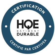 Un cercle bleu avec le mot houe dessus