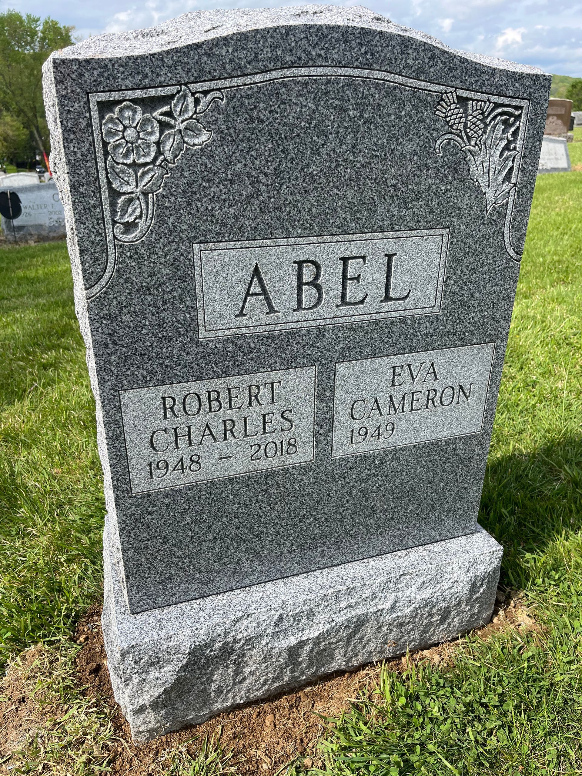 Abel Barre Grey Single Upright Shape Carved Floral Polished 2 BRP Sides Serp Top