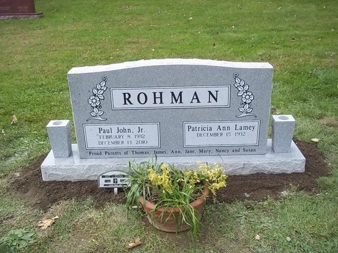 Rohman Barre Grey Double Wide Upright and Base Polished 5 Vases Shape Carved Roses