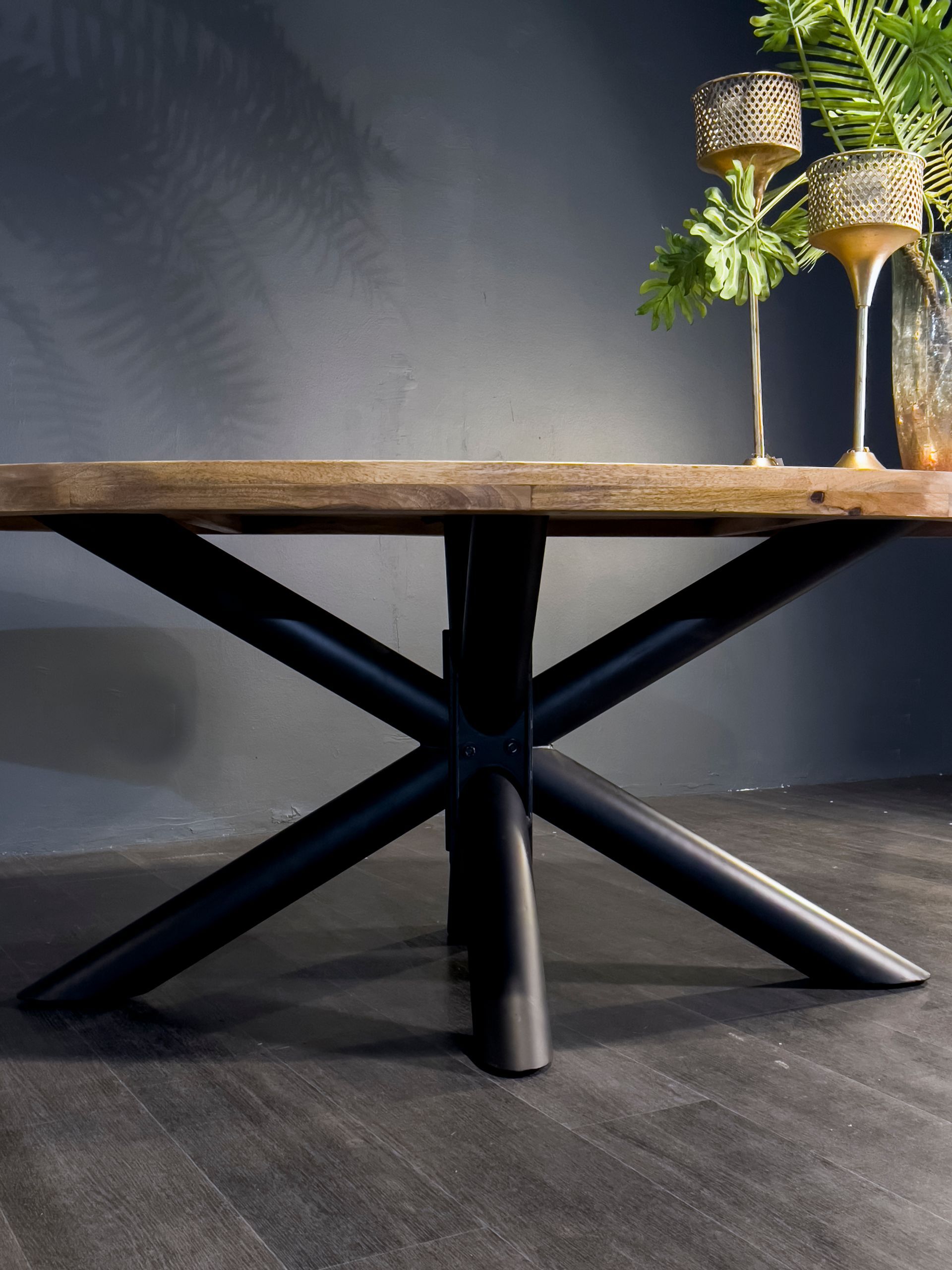 Eetkamertafel - Goor
