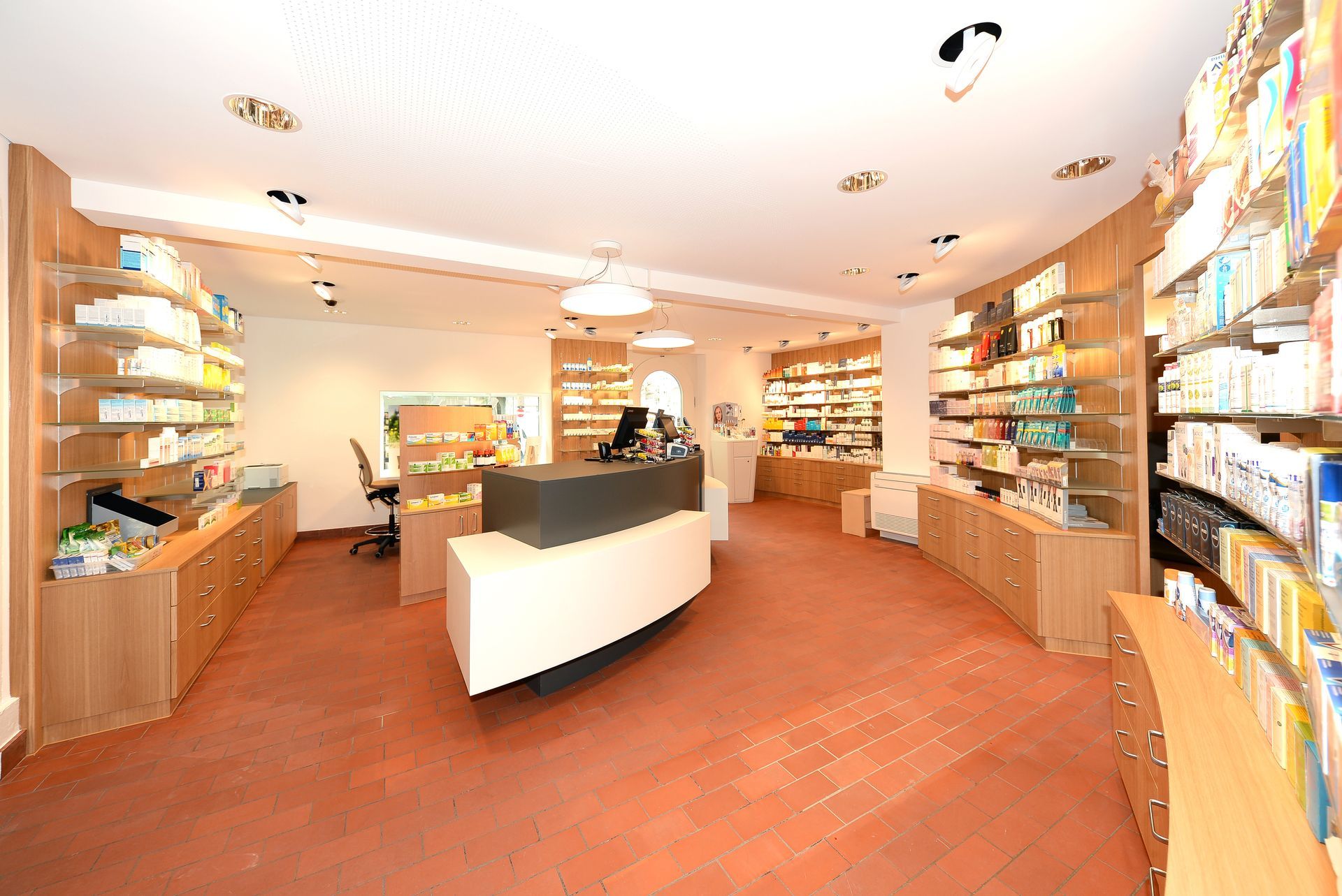 Innenaufnahme Apotheke Dr. Lanz AG, Langenthal