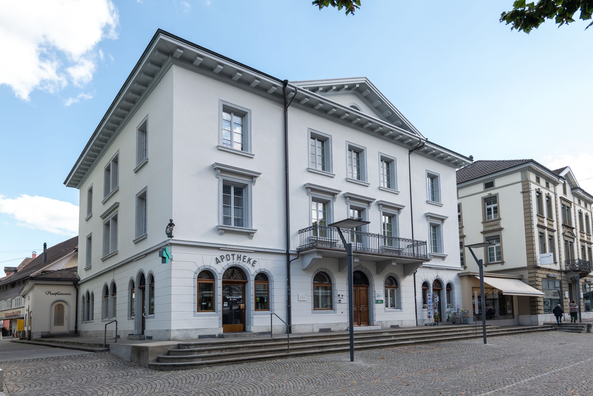 Aussenaufnahme Apotheke Dr. Lanz AG, Langenthal