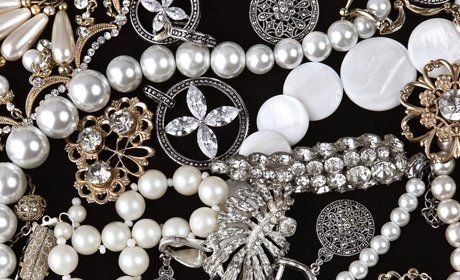 attractive pearl jewellery