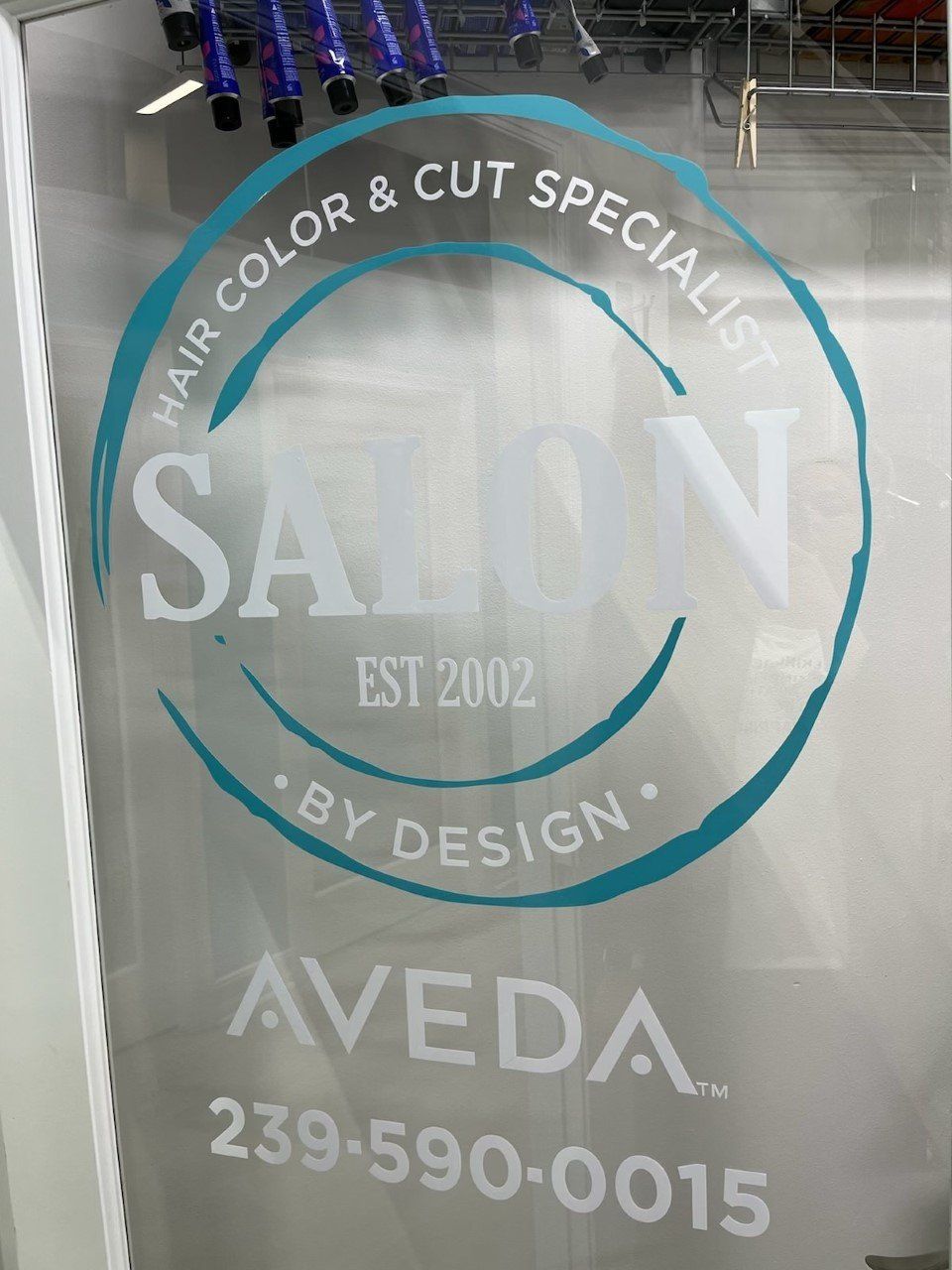 Salon storefront sign: 