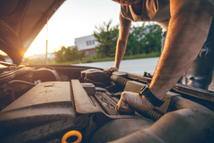Customer with Broken Vehicle
