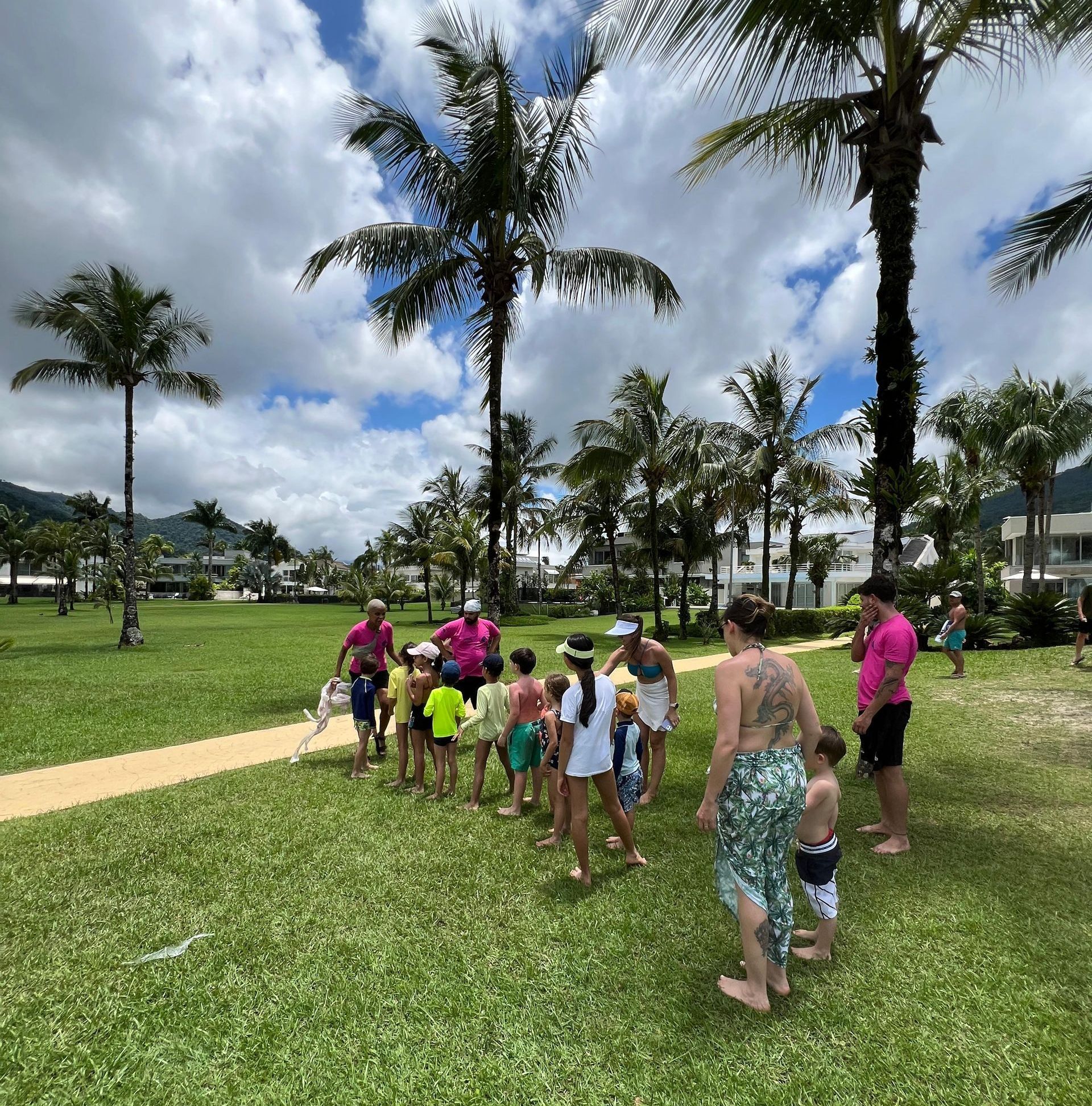 Atividades recreativas em grupo para crianças: interação, aprendizado e muita diversão no hotel.
Reprodução: Grupo Magic
