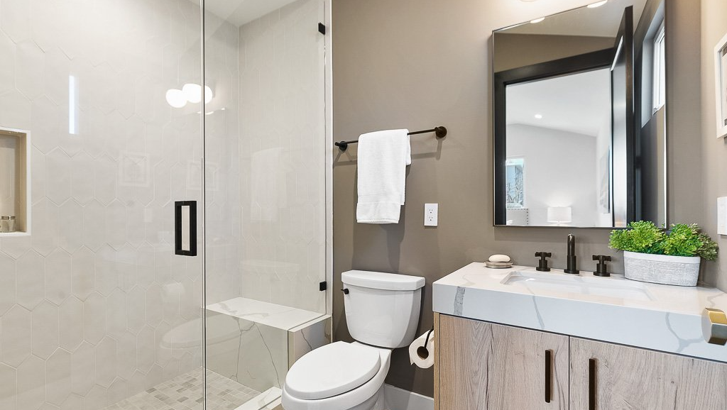 Bathroom Remodeling Contractor in Mission Viejo, California