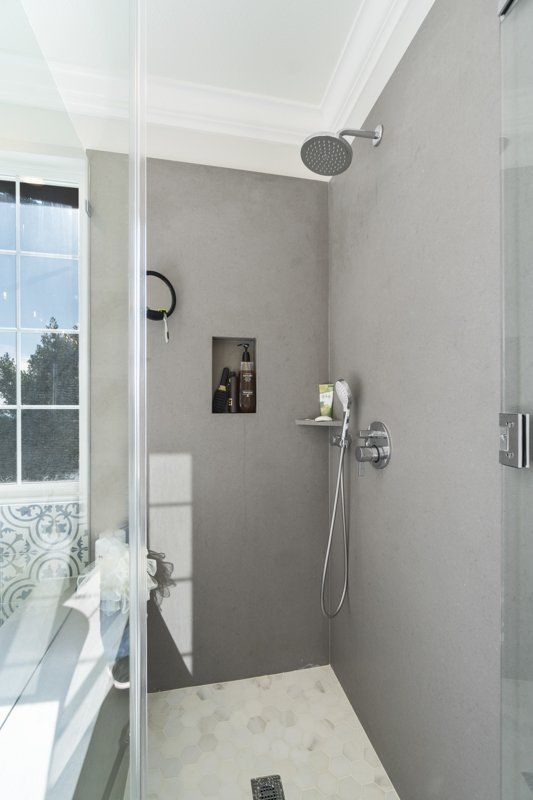 Shower Tile remodeling contractor in Lake Forest, CA