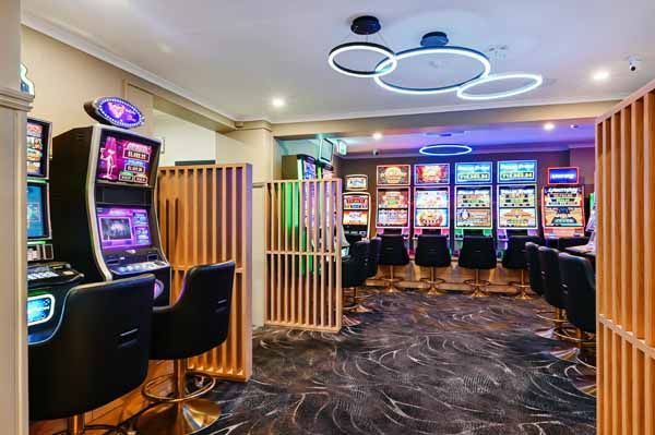Toowoomba Pokie Machines in Pub Tatts Hotel