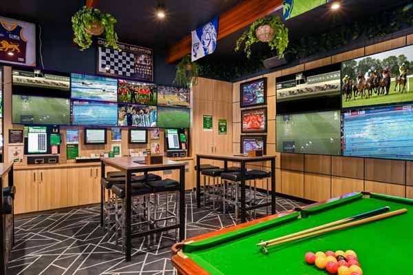 The Stadium Tatts Hotel Live Sport and Free Pool Tables