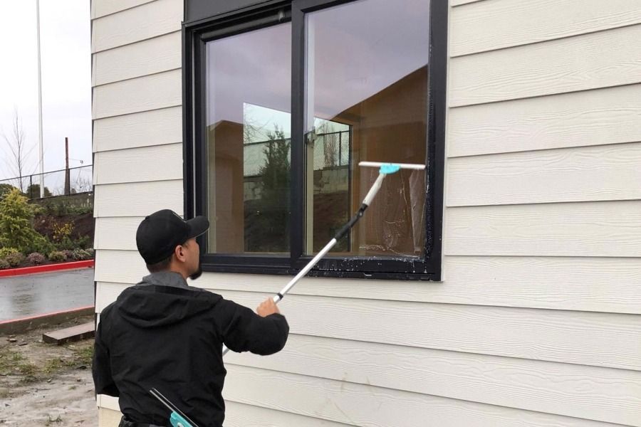 Window Cleaning Services in Kent WA & Surrounding Areas