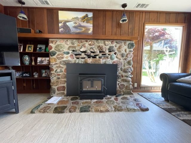 Chimney in Wooden House - Mckinleyville, CA - Northcoast  Chimney Sweep