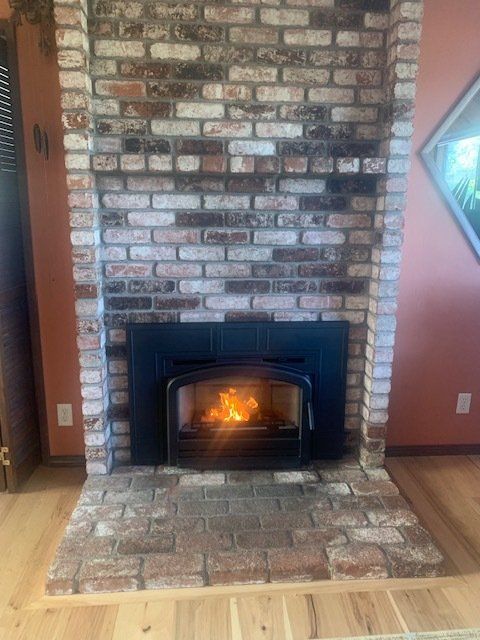 Brick With Fireplace - McKinleyville, CA - Northcoast Hearth & Stoves