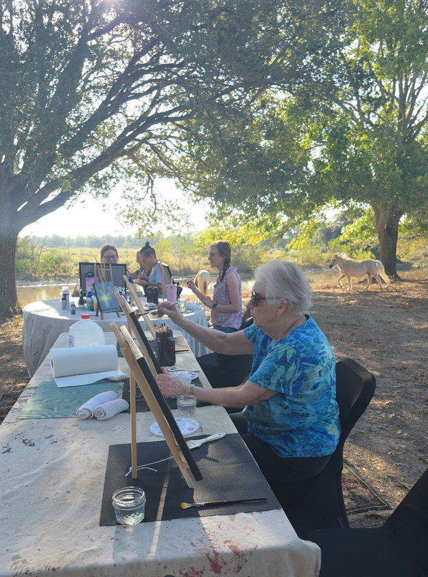 Painting party with horses