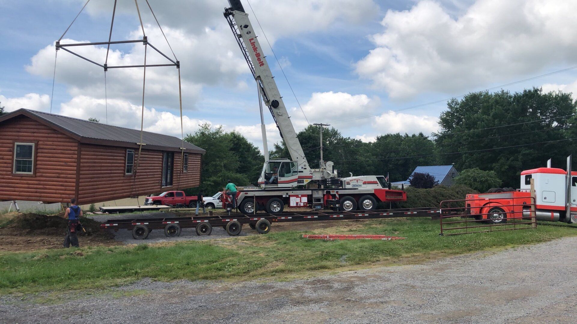 House Lifting | Millersburg, OH | Holmes Crane Service