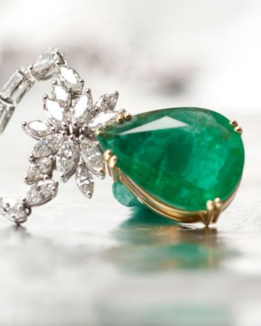 Green Jewelry — Warwick, RI — Bellas Jewelry Inc