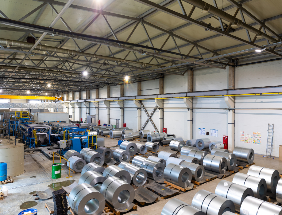 steel de-coiling and cut-to-length facility