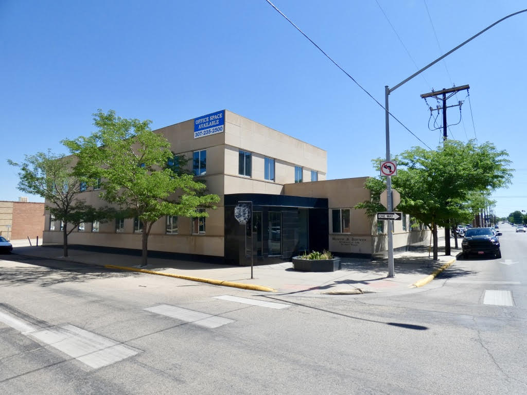 SUPERIOR OIL BUILDING