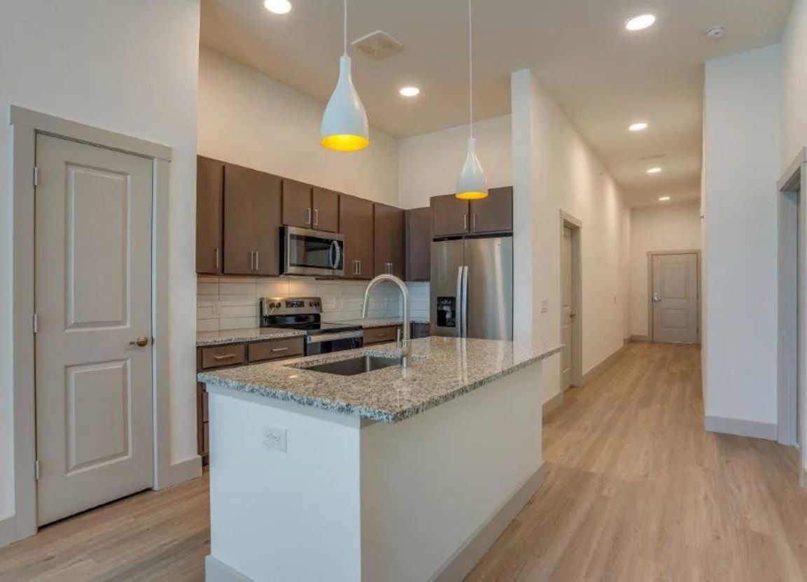 Kitchen at Valor at the Realm in Lewisville, TX.
