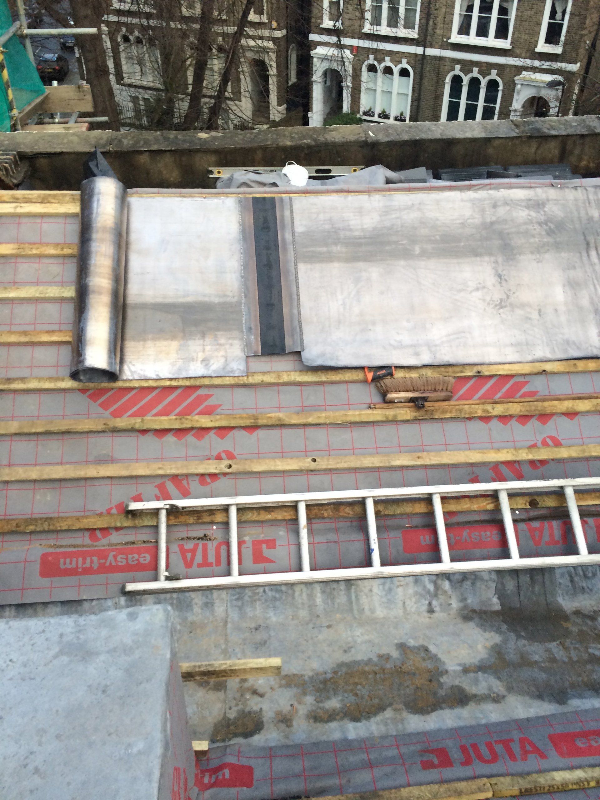 New roof replacement and Brick pointing  London 