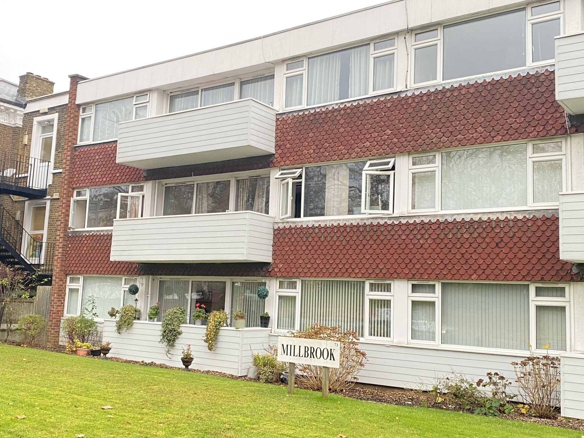 External building MILLBROOK Woodford E18 London