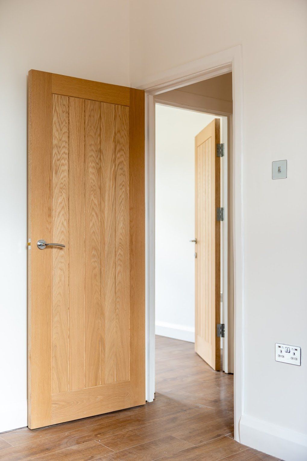 Solid wood internal door installation for a premium Walthamstow E17 renovation by Ibex Builders.