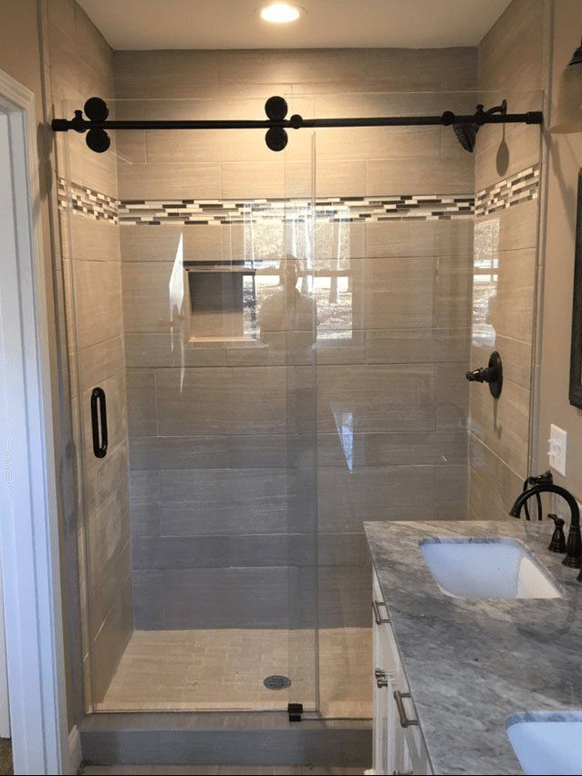 Modern Shower — Burlington, NC — Alamance Glass Inc.