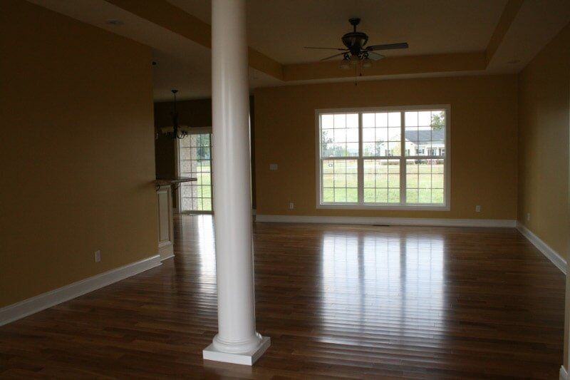 Rental Home — Empty Room in Murry, KY