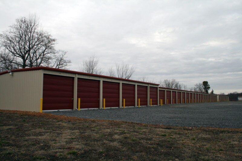 Garland Rentals — Red and White Mini Storage in Murray, KY