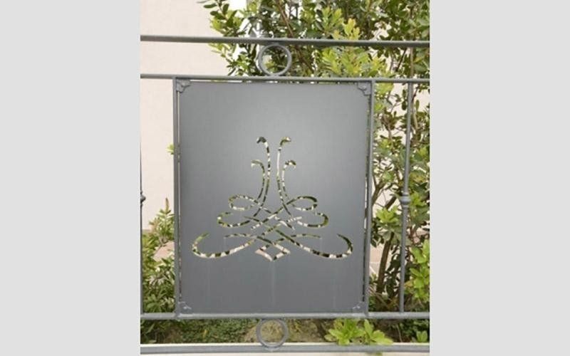 Ringhiera in ferro decorata