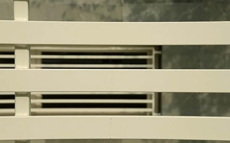 Dettaglio ringhiera in ferro battuto