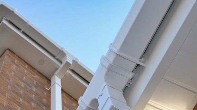 Image of guttering, linking to replacement guttering page