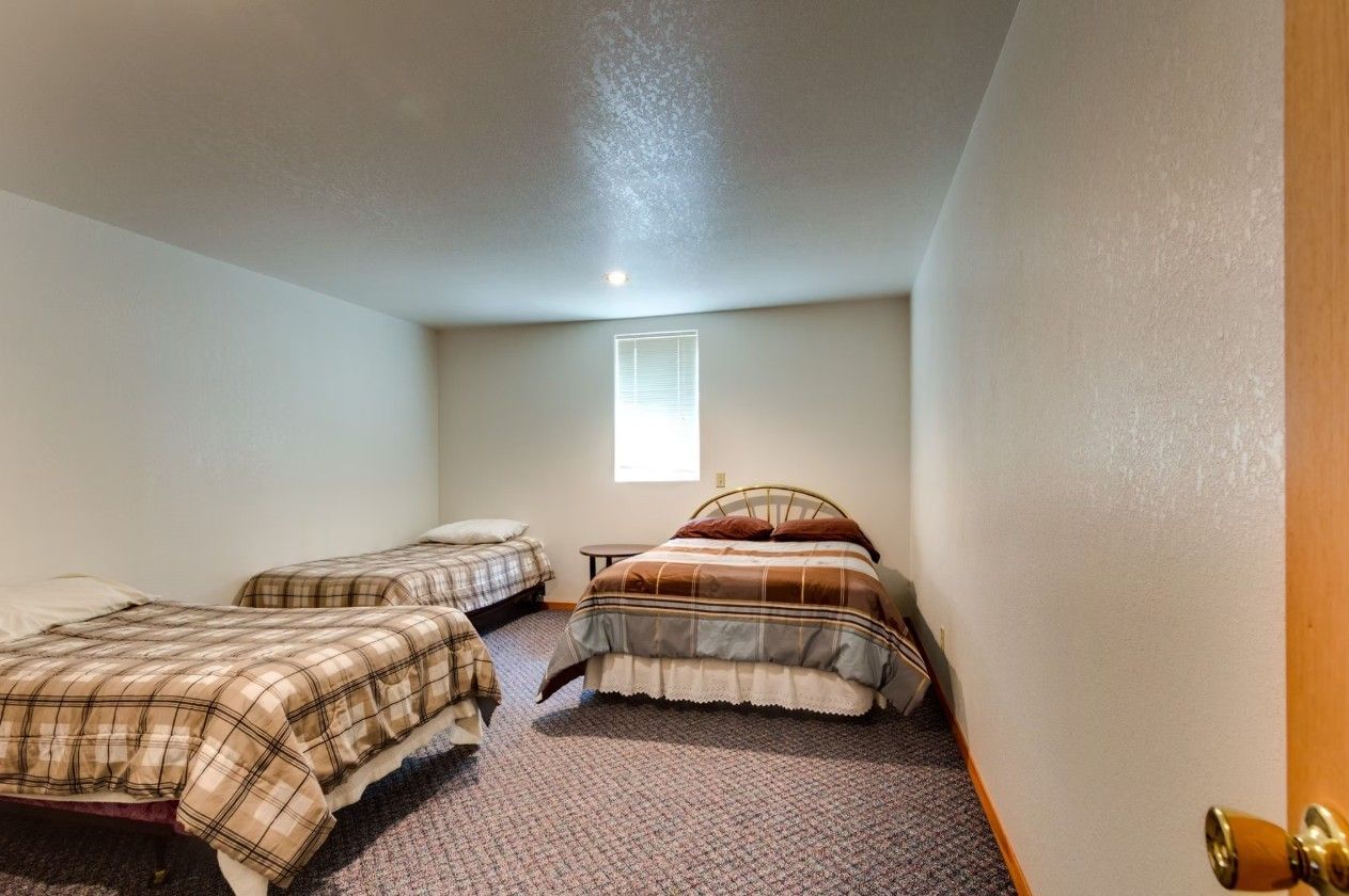 Devils Lake, ND lodging