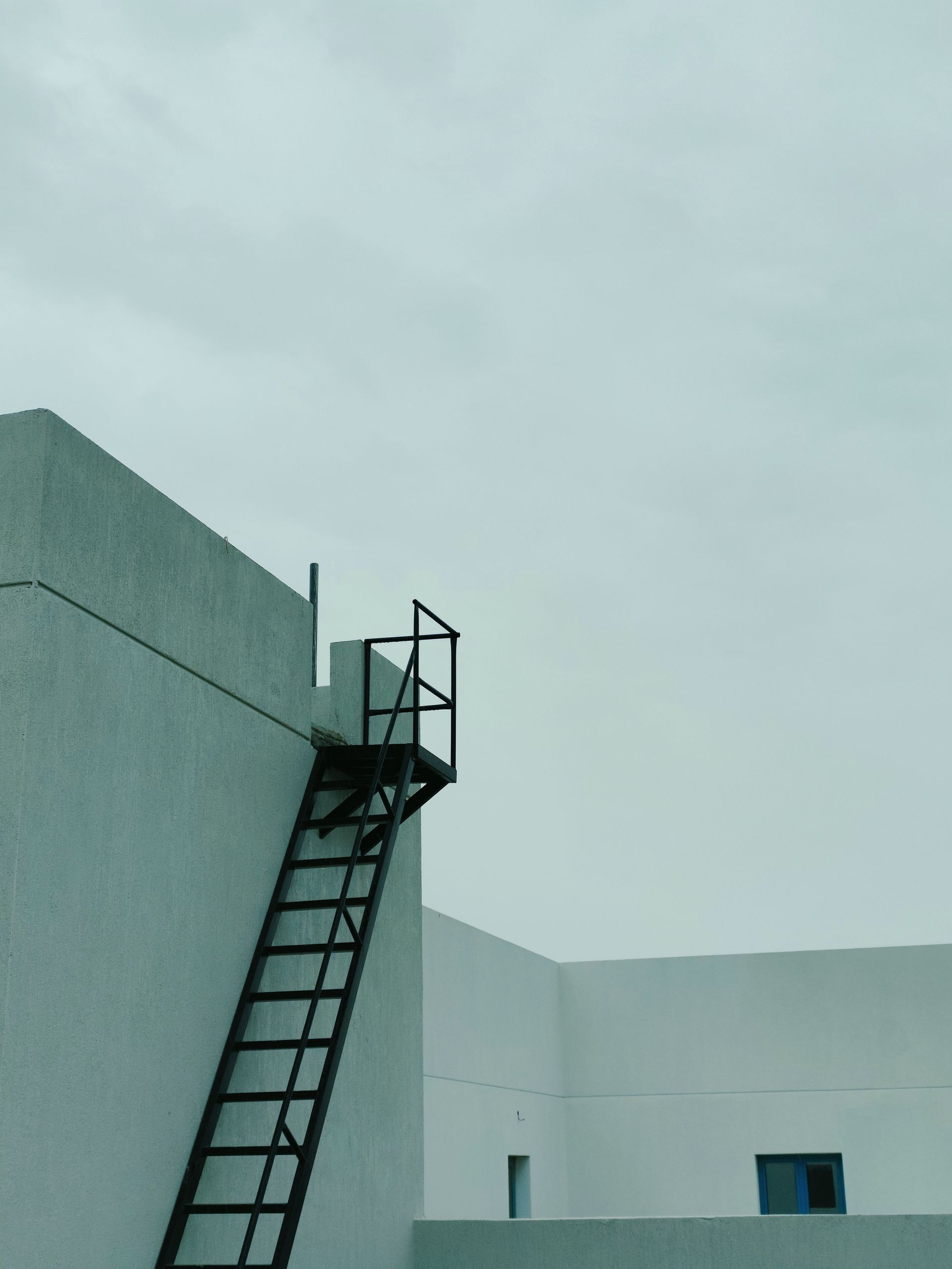 Rooftop Safety access ladder - Metal staircase and platform