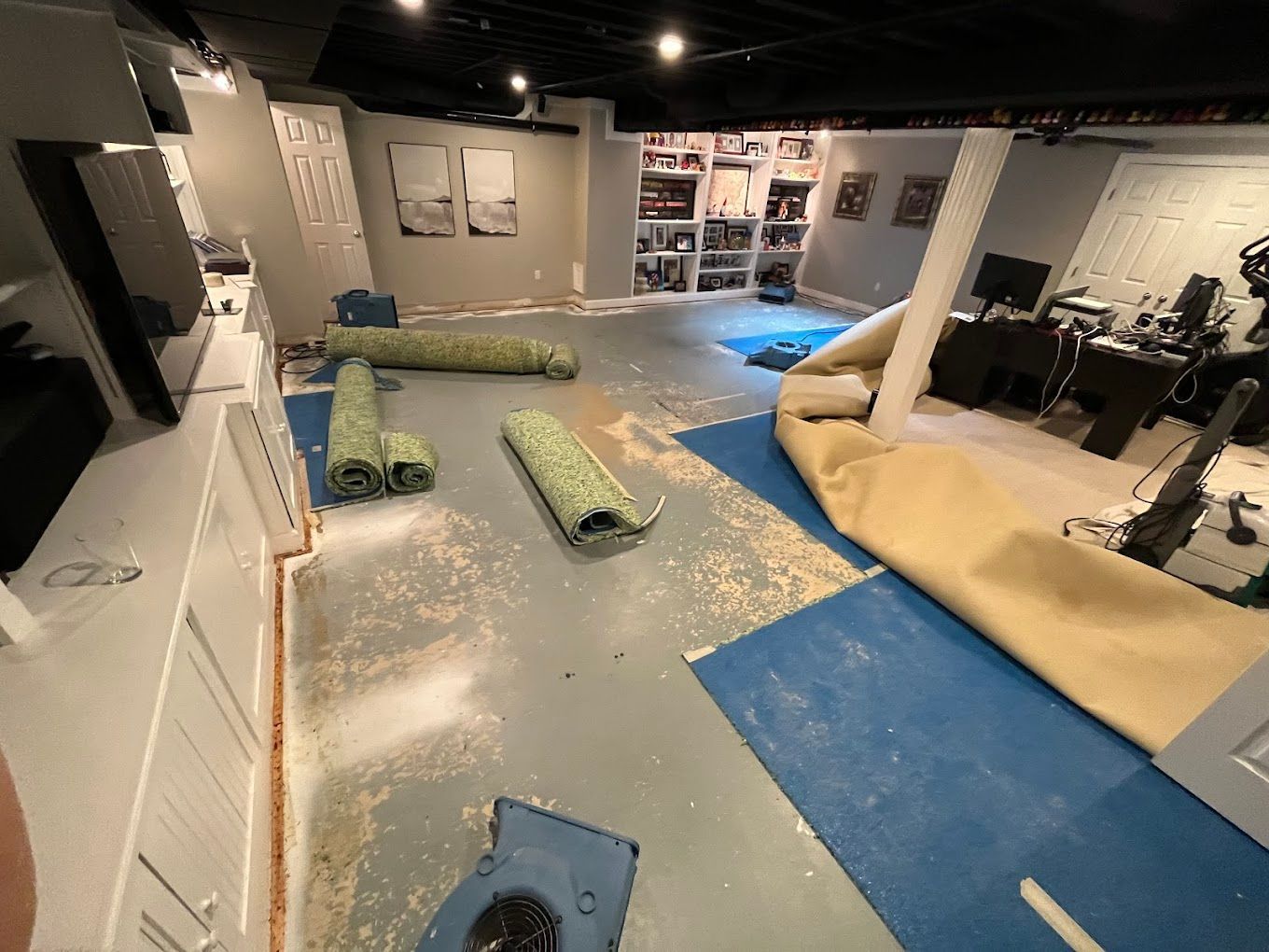 Basement with water damage in Aurora, OH